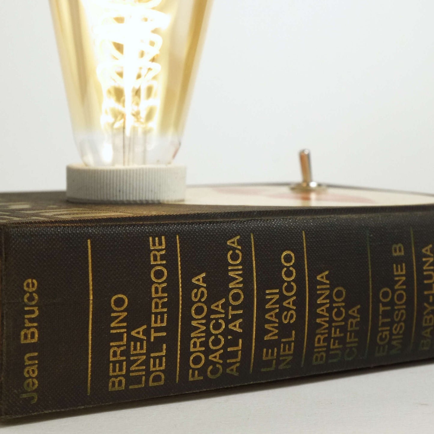 Giallo Mondadori - Spy Skin